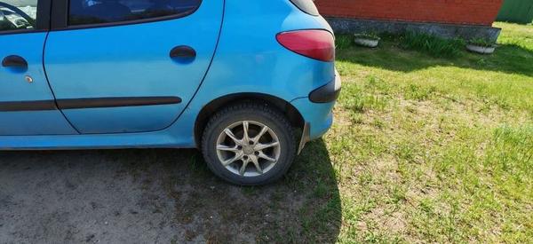 Peugeot 206 2000, фото 6