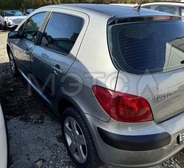 Peugeot 307 2005, фото 7