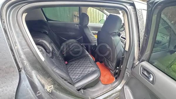 Peugeot 308 2008, фото 4