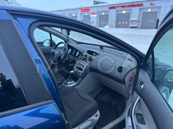 Peugeot 308 2008, фото 11