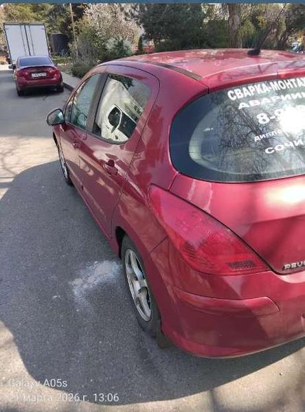 Peugeot 308 2008, фото 8