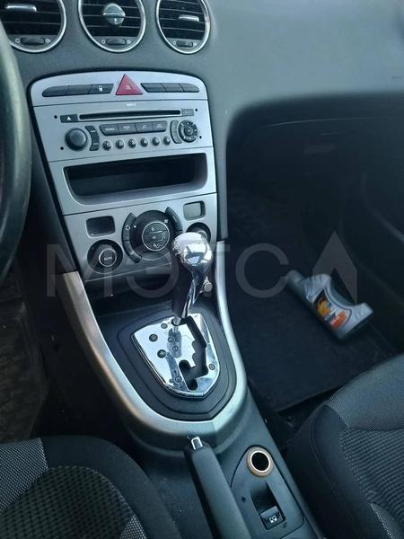 Peugeot 308 2008, фото 6