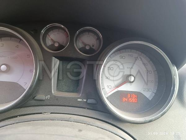 Peugeot 308 2008, фото 6