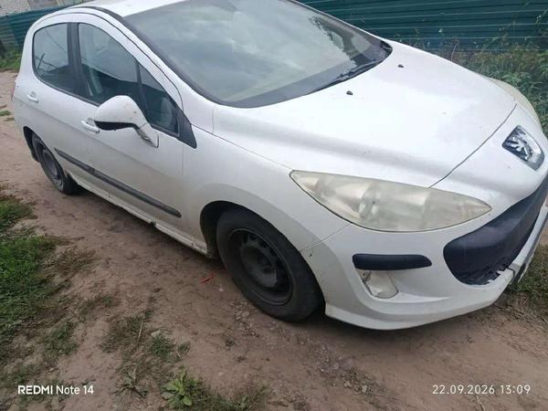 Peugeot 308 2009, фото 2