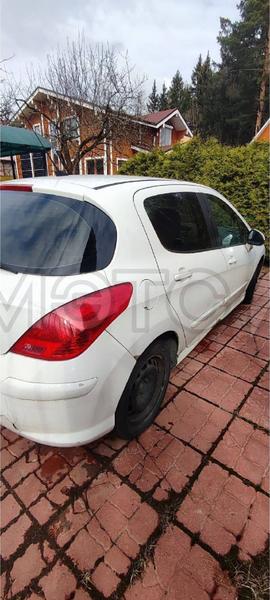 Peugeot 308 2010, фото 6