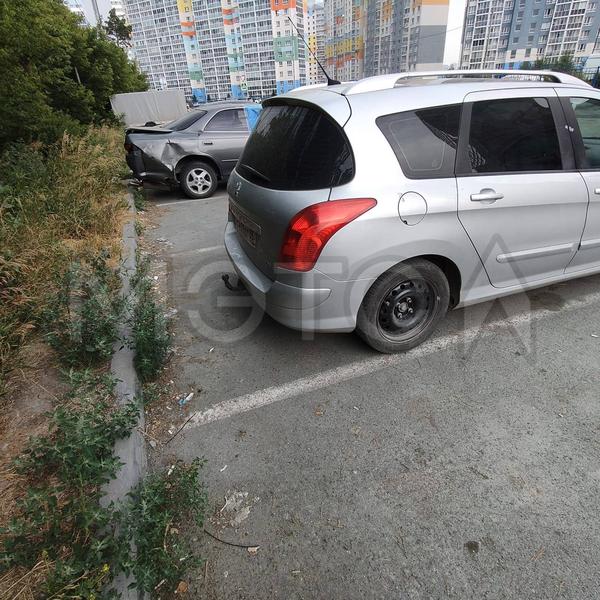 Peugeot 308 2010, фото 4
