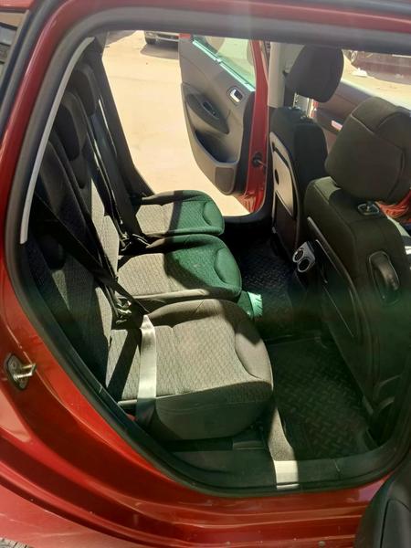 Peugeot 308 2009, фото 7