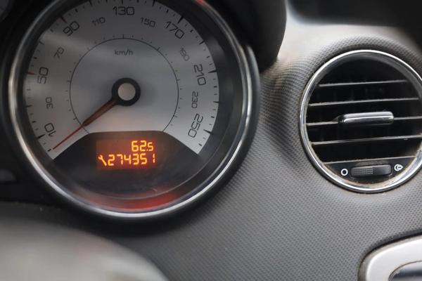 Peugeot 308 2009, фото 12