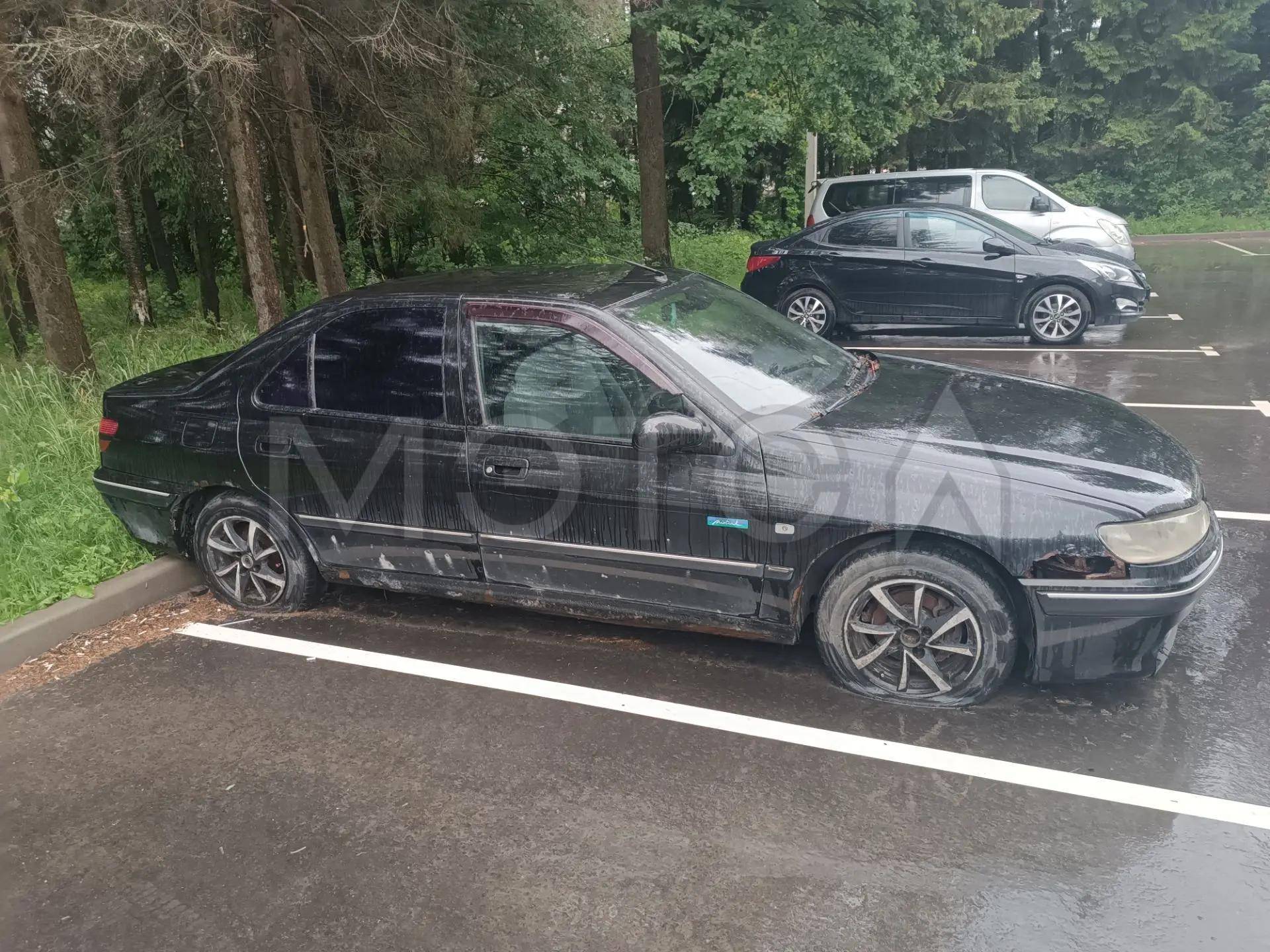 Peugeot 406