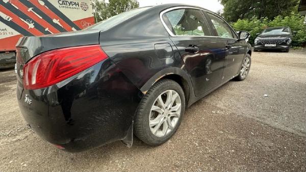 Peugeot 508 2012, фото 8