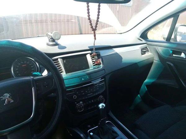 Peugeot 508 2012, фото 6
