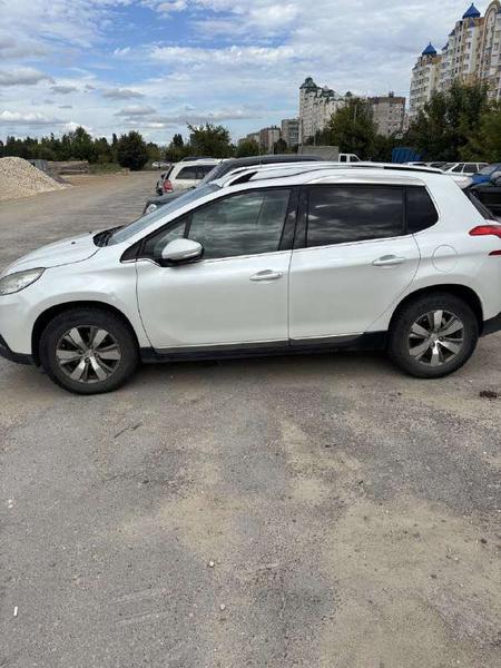 Peugeot 2008 2014, фото 5