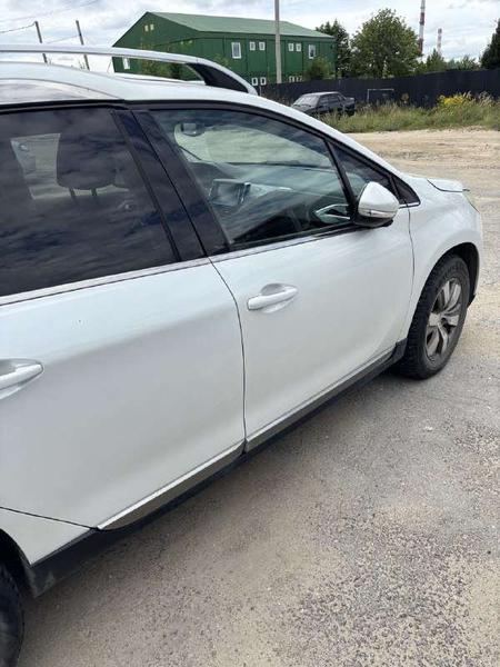 Peugeot 2008 2014, фото 2