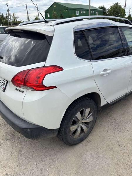 Peugeot 2008 2014, фото 3