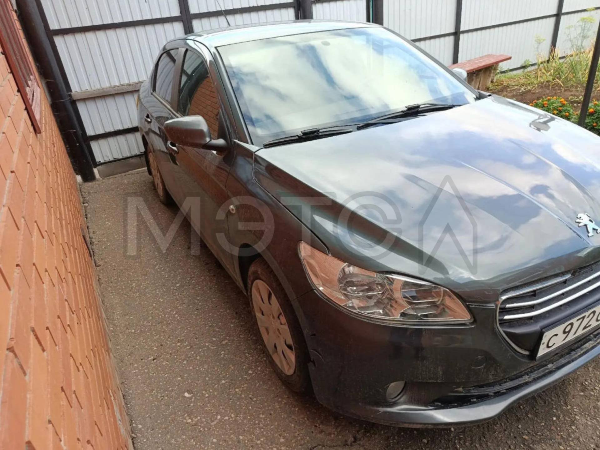 Peugeot 301