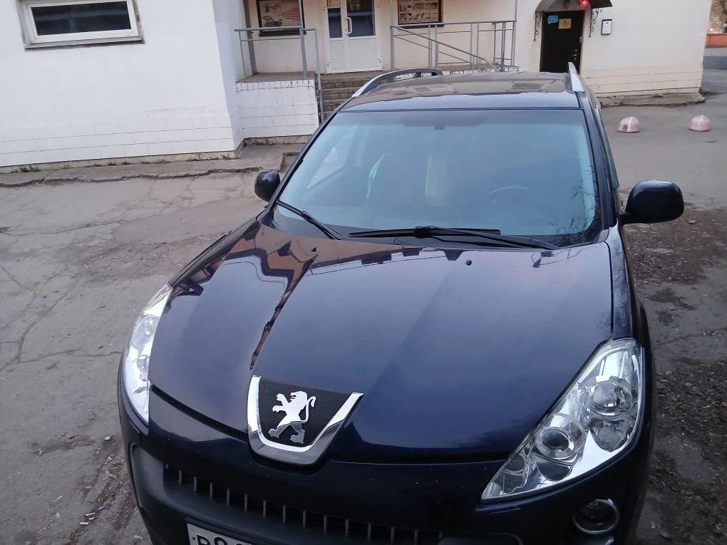 Peugeot 4007