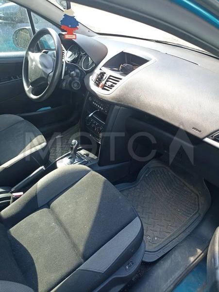 Peugeot 207 2009, фото 8