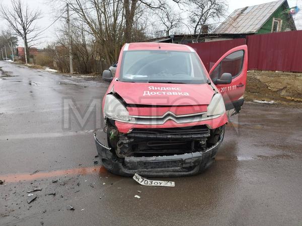 Citroen Berlingo 2012, фото 2
