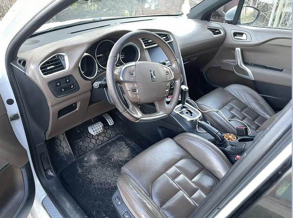 Citroen DS4 2013, фото 2