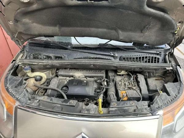 Citroen C3 Picasso 2012, фото 12