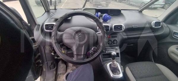 Citroen C3 Picasso 2010, фото 8