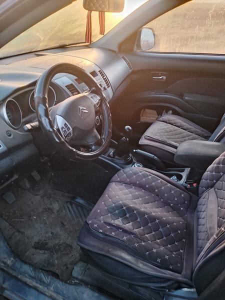 Citroen C-Crosser 2008, фото 2