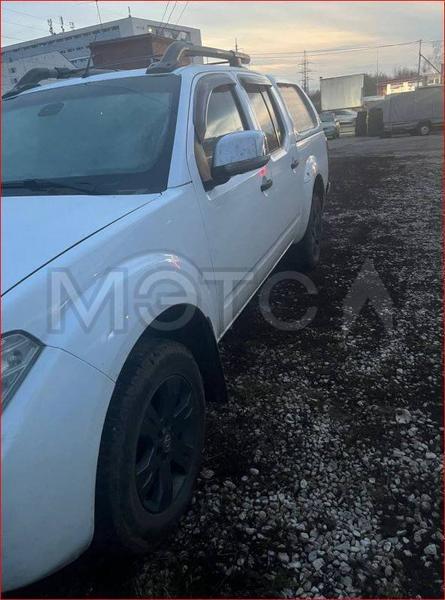 Nissan Navara 2011, фото 2