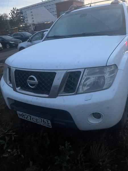 Nissan Navara 2011, фото 9