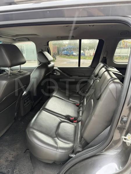 Nissan Pathfinder 2011, фото 17