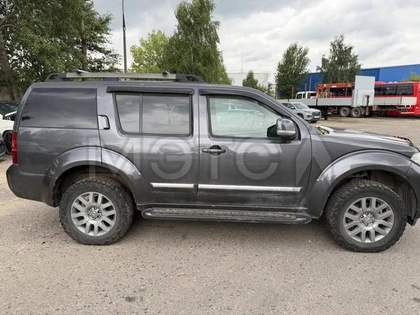 Nissan Pathfinder 2011, фото 4