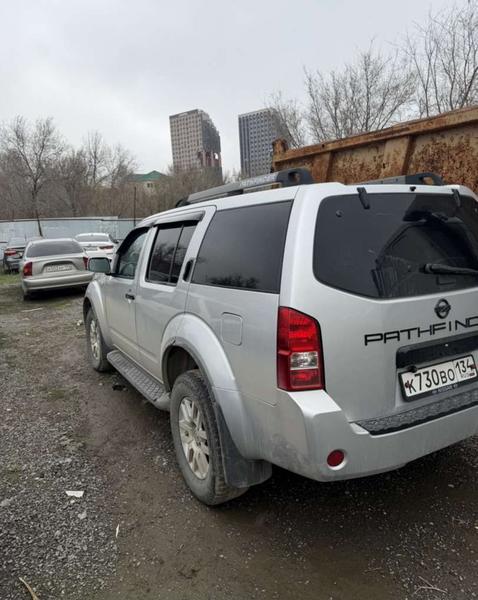 Nissan Pathfinder 2005, фото 3