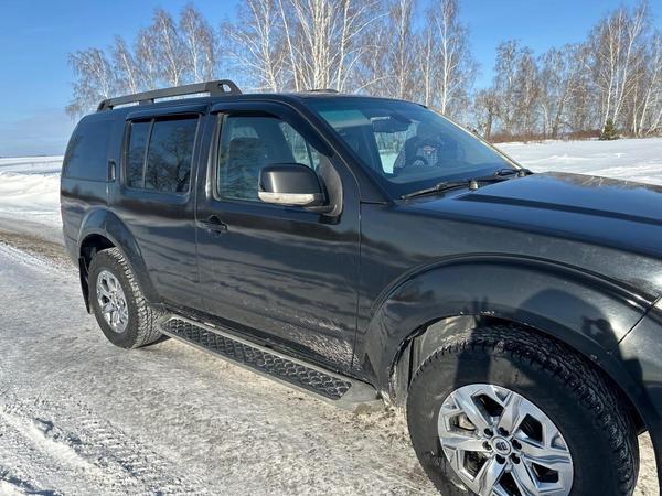 Nissan Pathfinder 2010, фото 3
