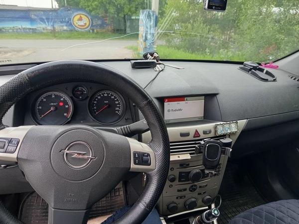 Opel Astra 2007, фото 2