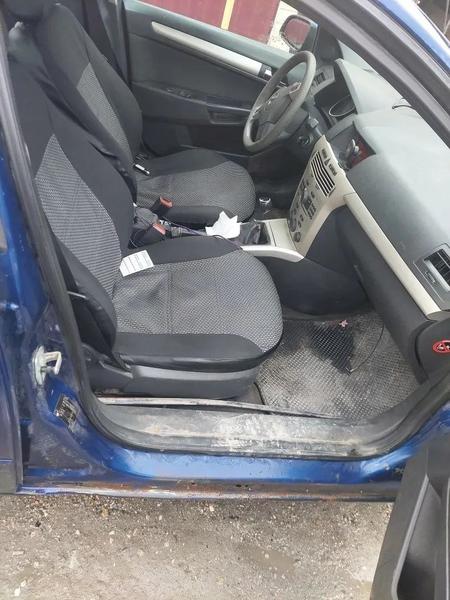 Opel Astra 2007, фото 2