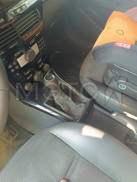 Opel Astra 2007, фото 11