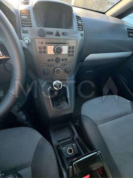 Opel Zafira 2006, фото 10
