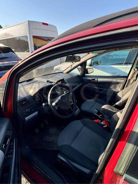 Opel Zafira 2006, фото 9