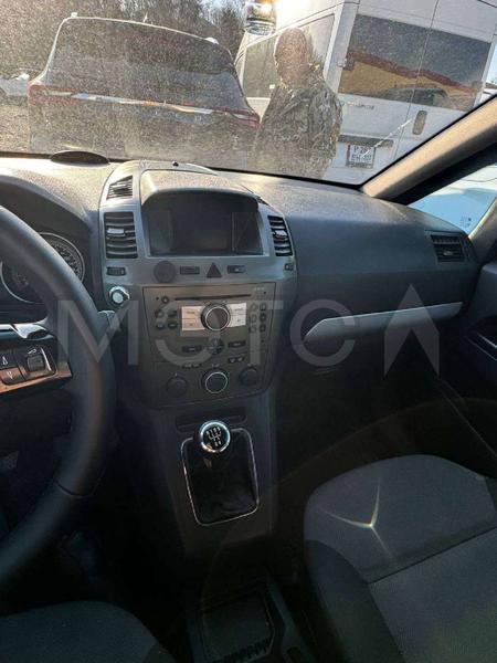 Opel Zafira 2006, фото 6