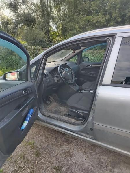 Opel Zafira 2007, фото 8
