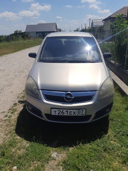 Opel Zafira 2007, фото 4