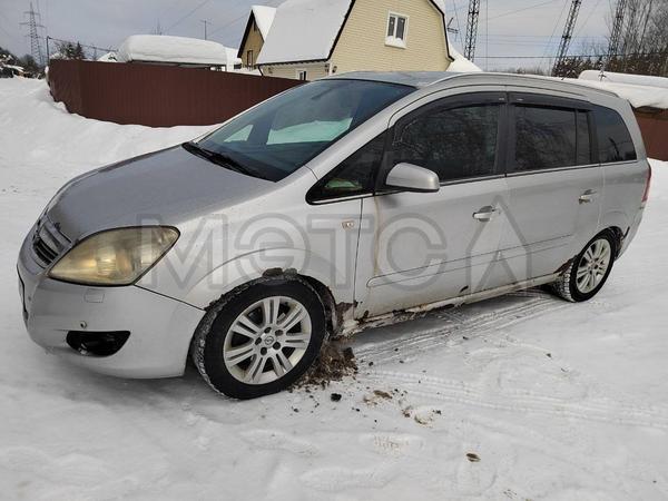 Opel Zafira 2008, фото 3