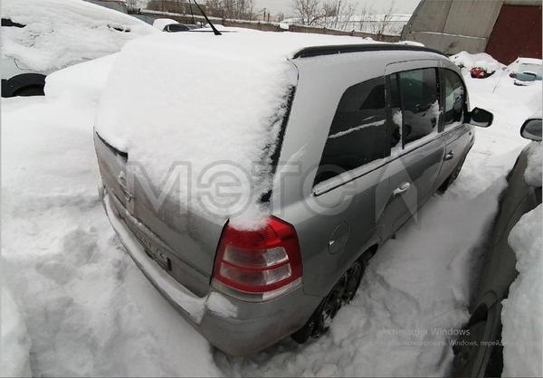 Opel Zafira 2011, фото 4