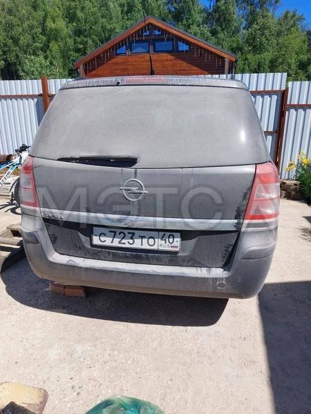 Opel Zafira 2011, фото 3