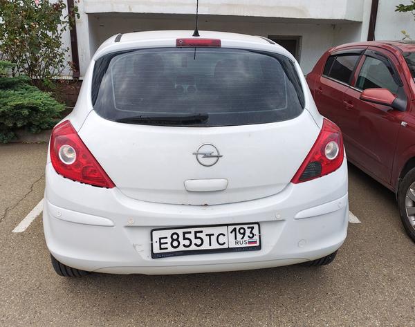 Opel Corsa 2010, фото 2