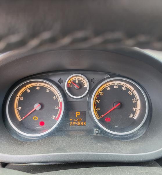 Opel Corsa 2010, фото 7