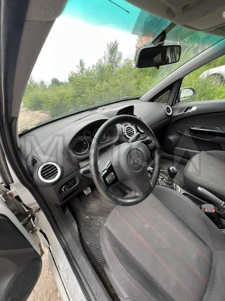 Opel Corsa 2011, фото 13