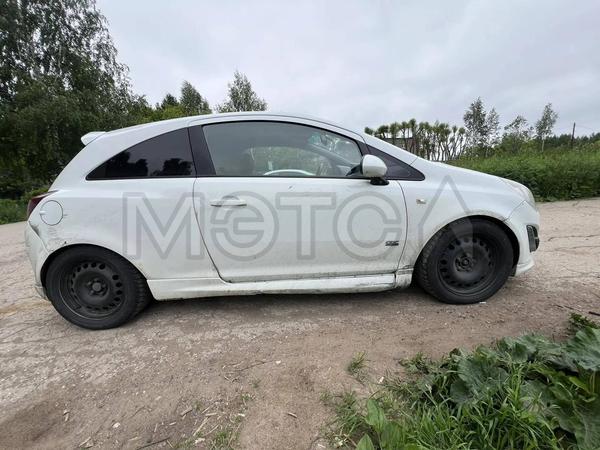 Opel Corsa 2011, фото 8