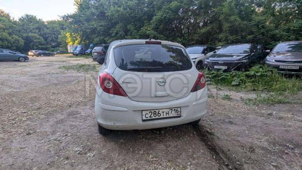 Opel Corsa 2013, фото 4
