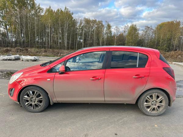 Opel Corsa 2011, фото 3