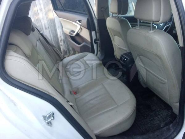 Opel Insignia 2010, фото 5